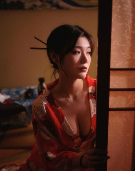 AV女优国产精品_高清字幕版在线播放