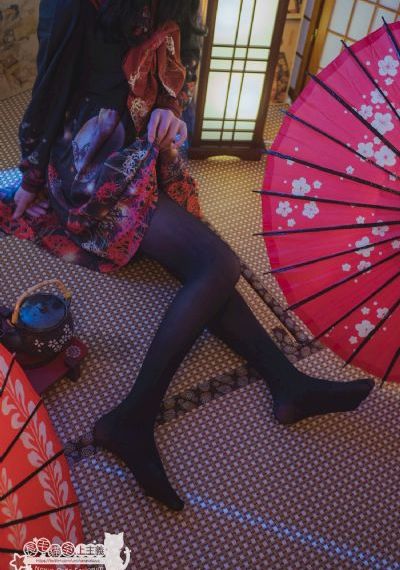女超人h版av在线看_1080超清免费观看