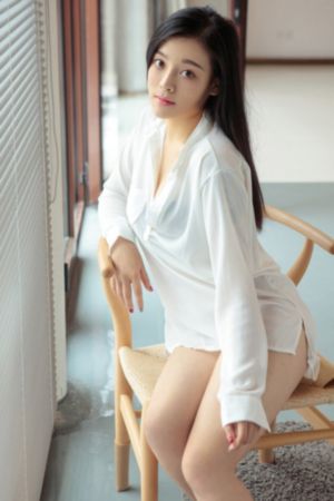 迷人的保姆免费_720高清完整版