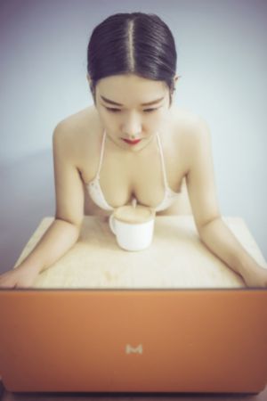 黄色一级片免费网站_续集欧美成人在线