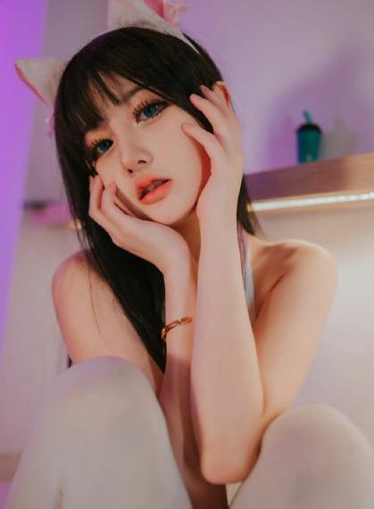 不许穿内裤随时挨C调教动图小说_蓝光高清视频观看
