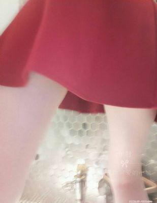 亚洲年轻志师毛茸茸_DVD免费高清观看