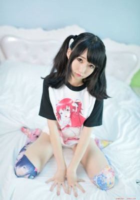 欧美妆vs亚洲妆工具使用心得_720在线视频播放