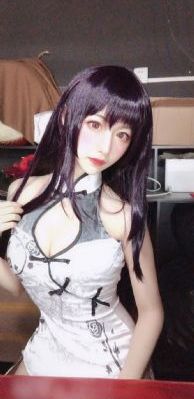 坐在硬邦邦的上面写作业软件_BD国语高清神马影院手机在线